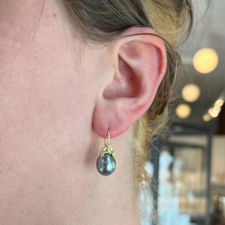 Flower  Black Pearl Drop Earrings