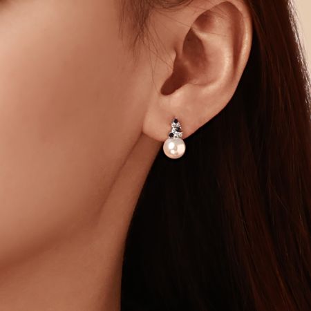 Blue Aquamarine Round Pearl Earrings
