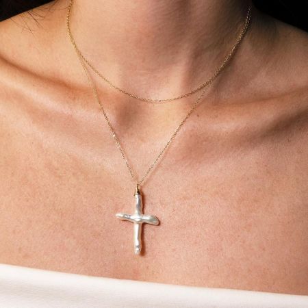 Cross Freshwater Pearl Pendant Necklace