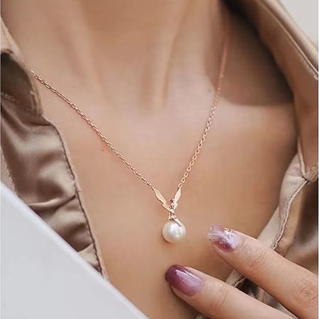 Flower Fairy Pearl Necklace