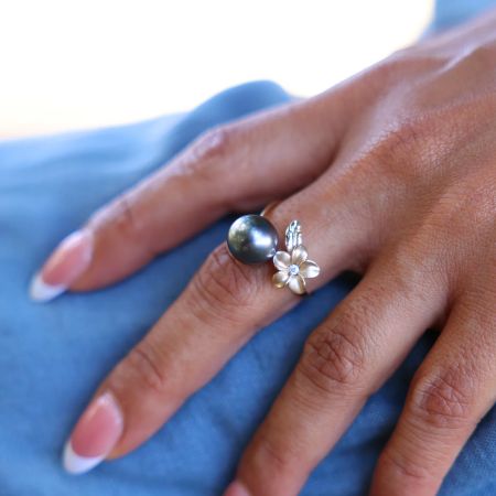 Flower Pearl Fashion Ring