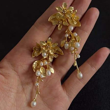Flower Cluster Drop Earrings
