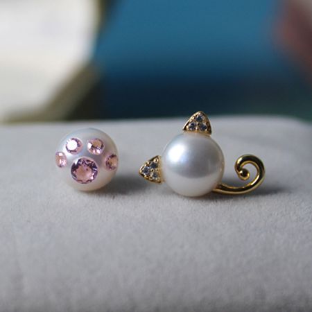 Cat and Paws Stud Earrings