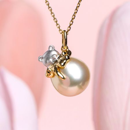 Bear Jars Pendant Necklace
