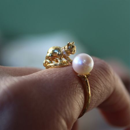 Cat Pearl Ring