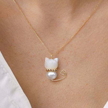 Cat Pendant Necklace