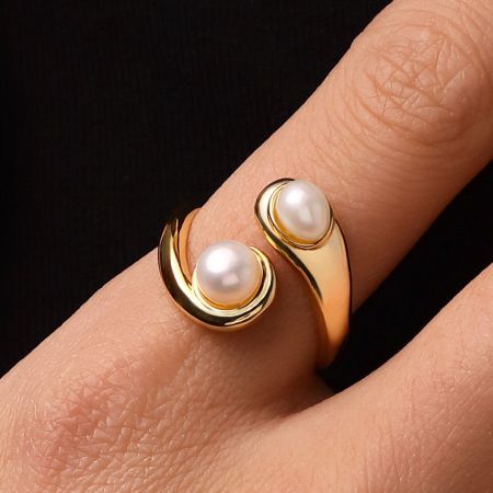 Eternal Embrace Ring