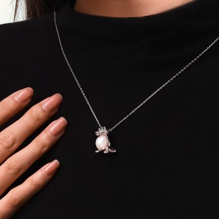 Crocodile Pendant Necklace