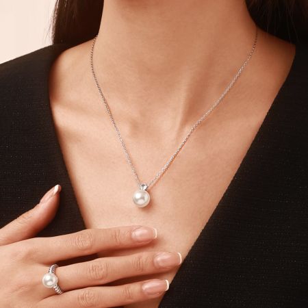 Classic Solitaire Necklace