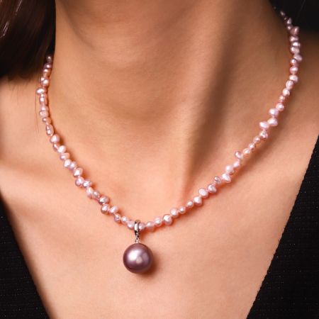 Elegance Pendant Necklace