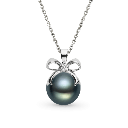 Bow Black Pearl Pendant Necklace