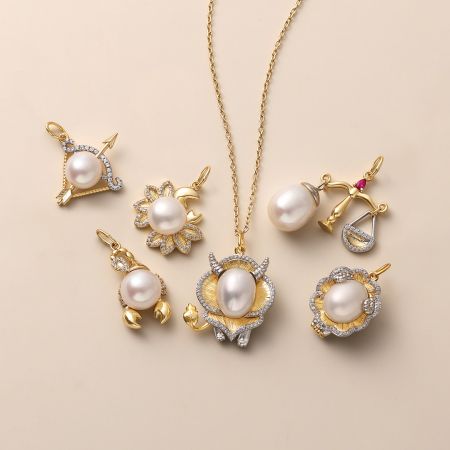 Pisces Zodiac Pendant Necklace
