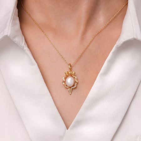 Christmas Ribbon Pendant Necklace