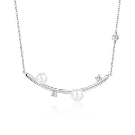Arc Pendant Necklace