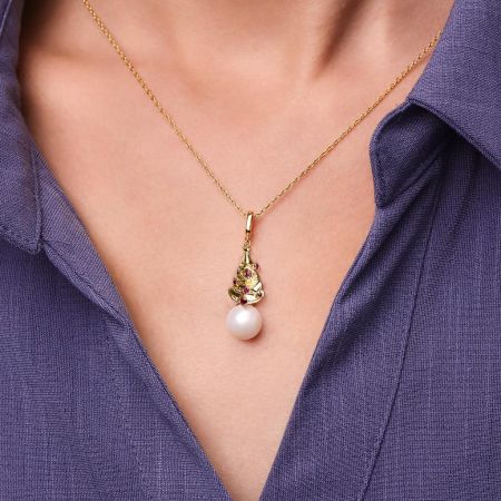 Christmas Tree Pendant Necklace