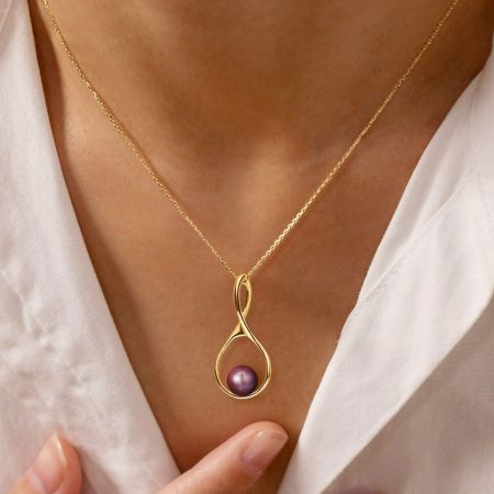 Purple Pearl Pendant Necklace