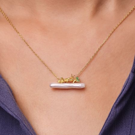 Praying Mantis Necklace