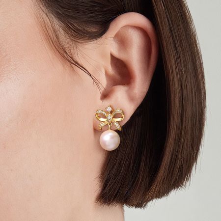 Bow Pearl Earrings